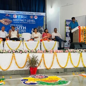 विकसित भारत युवा संसद 2025 हेतु एक राष्ट्रः एक चुनाव पर प्रस्तुतियां