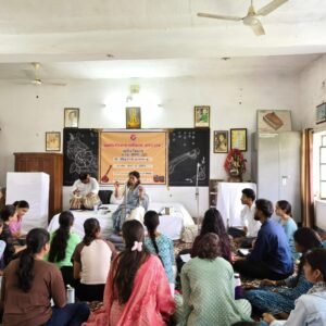 मीरा कन्या महाविद्यालय के संगीत विभाग में राग संगीत पर कार्यशाला का आयोजन