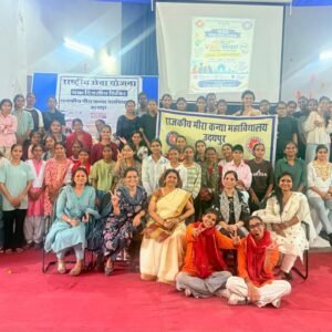 एनएसएस के एक दिवसीय शिविर में VBYLD क्विज एवं नुक्कड़ नाटक का आयोजन
